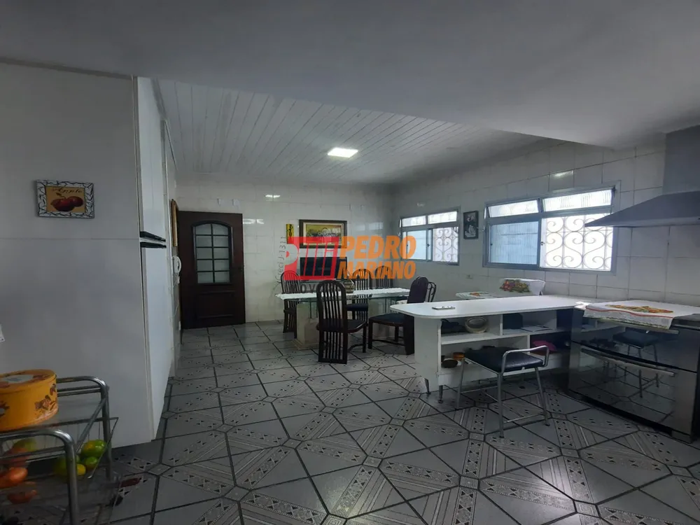 Casa, 5 quartos, 254 m² - Foto 1