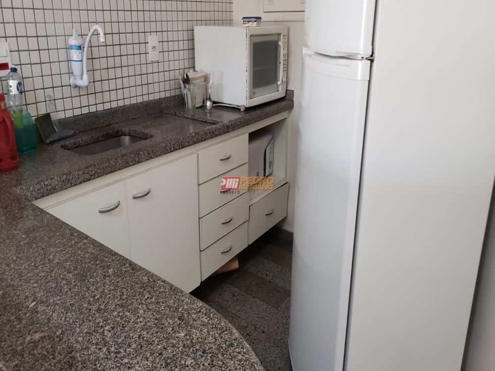 Apartamento à venda com 3 quartos, 117m² - Foto 15
