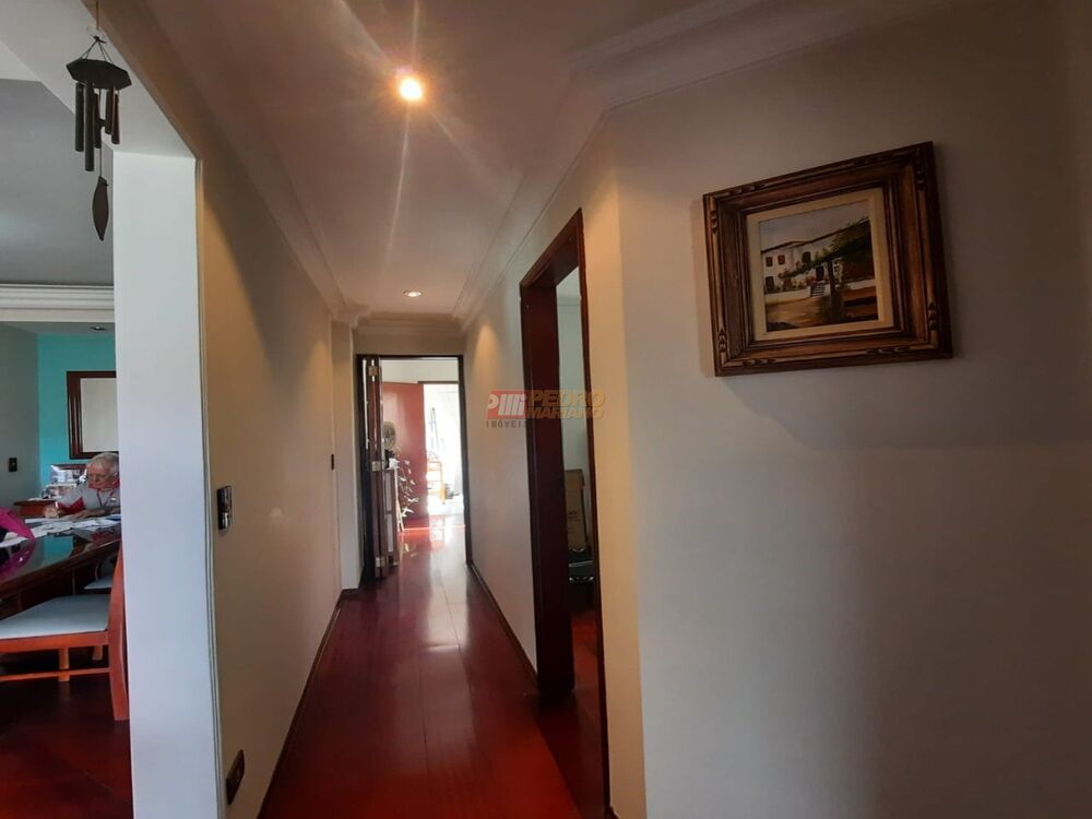 Apartamento à venda com 3 quartos, 117m² - Foto 2