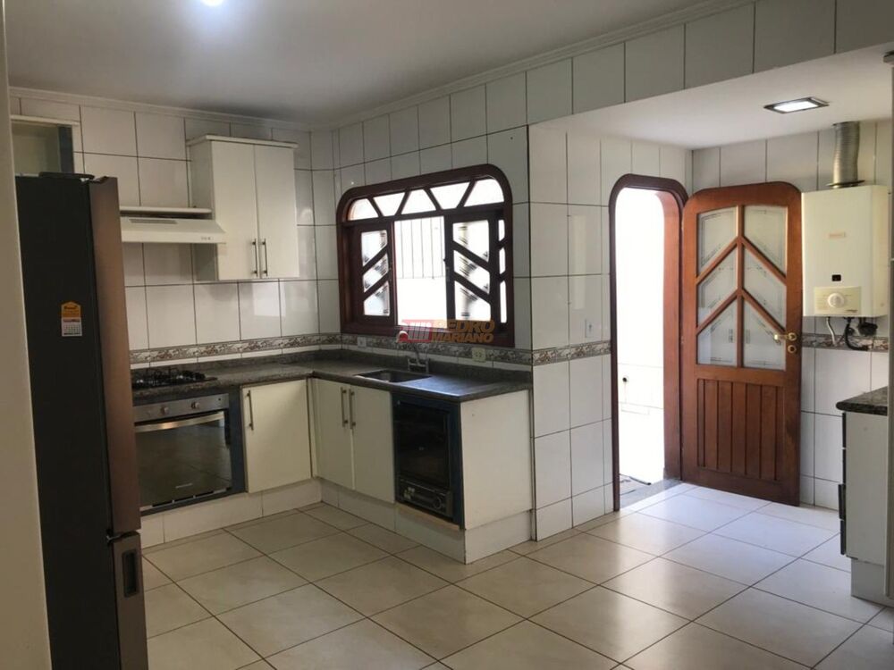 Apartamento, 3 quartos, 188 m² - Foto 2