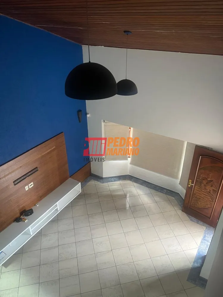 Sobrado, 3 quartos, 330 m² - Foto 2