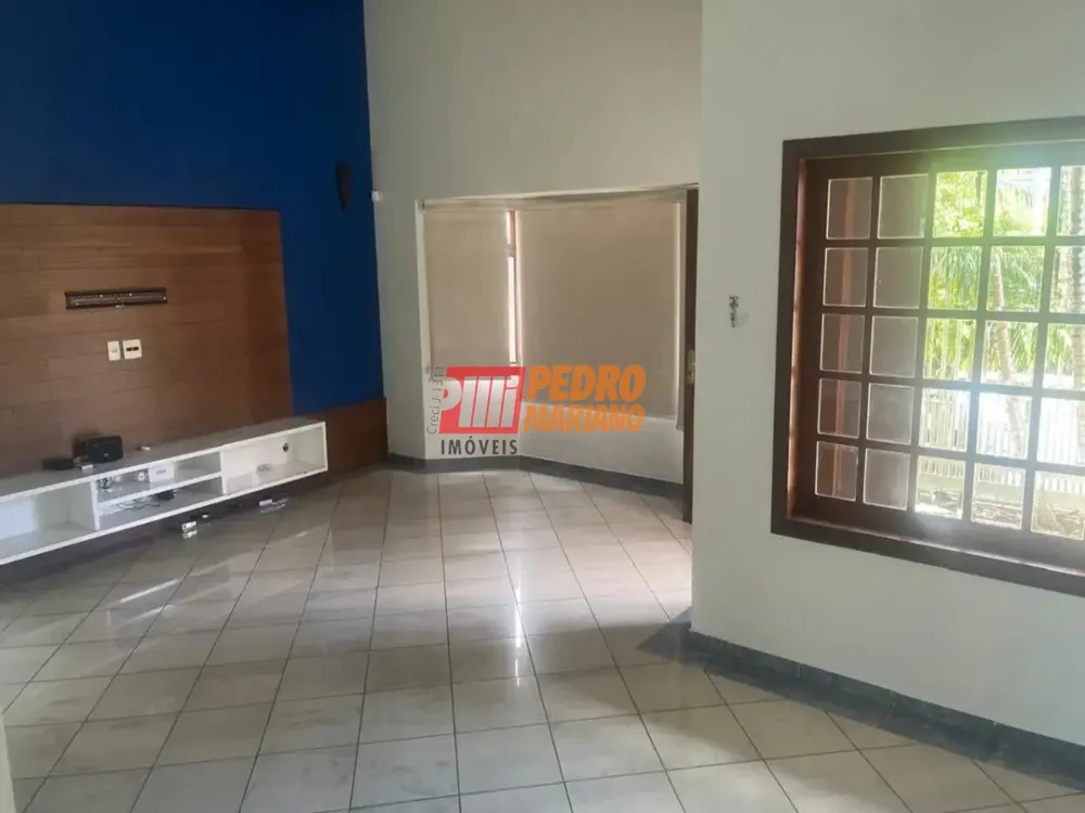 Sobrado, 3 quartos, 330 m² - Foto 3