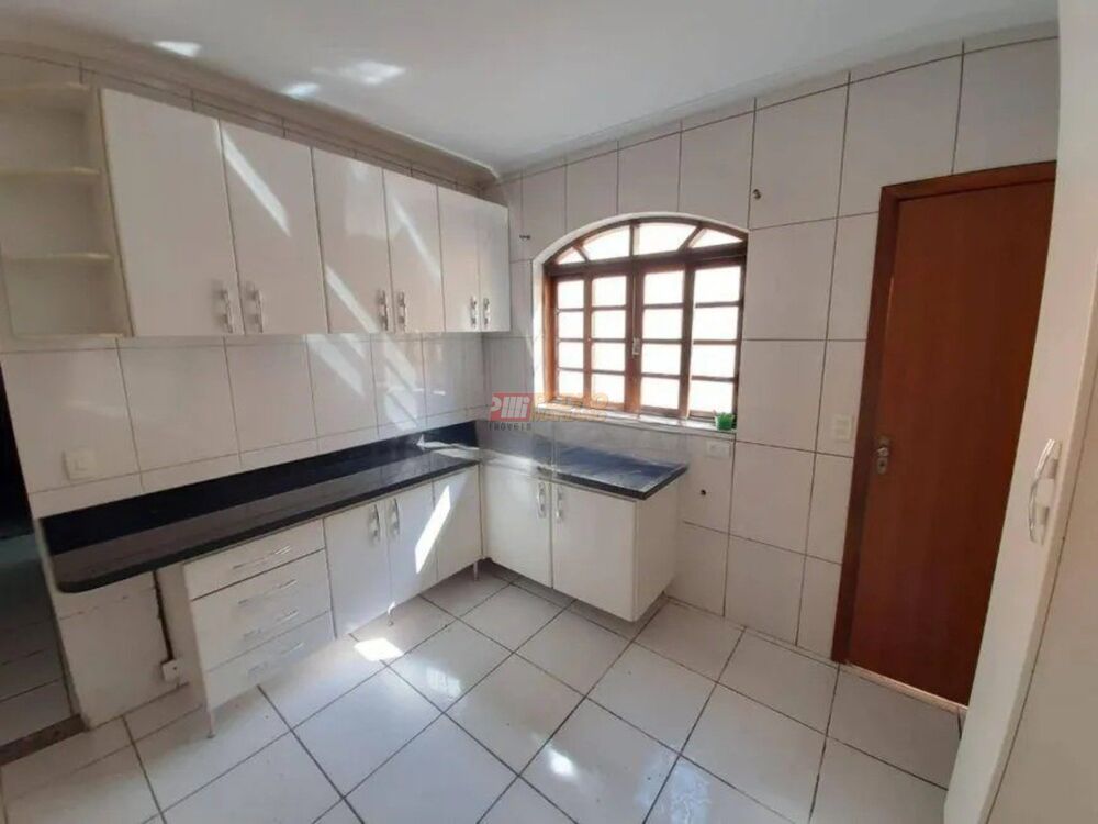 Sobrado para alugar com 3 quartos, 250m² - Foto 10