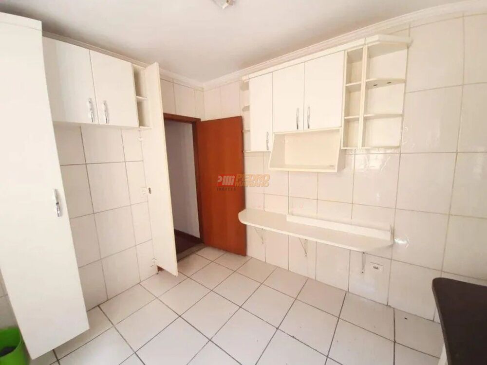 Sobrado para alugar com 3 quartos, 250m² - Foto 9