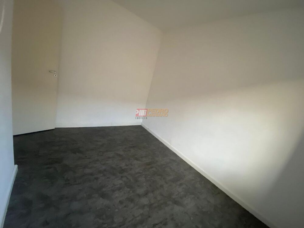 Apartamento à venda com 2 quartos, 46m² - Foto 3