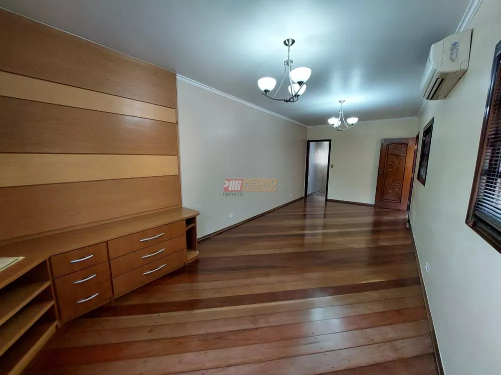 Sobrado, 3 quartos, 202 m² - Foto 2