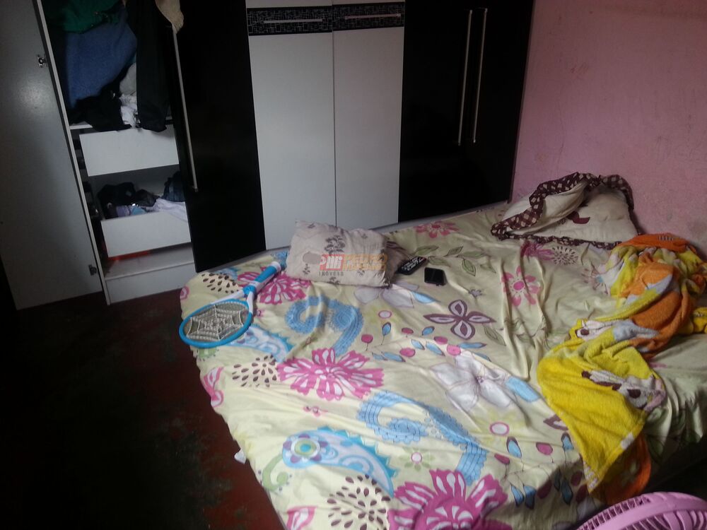 Casa, 2 quartos, 208 m² - Foto 1