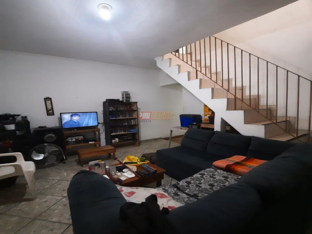 Sobrado, 4 quartos, 243 m² - Foto 1