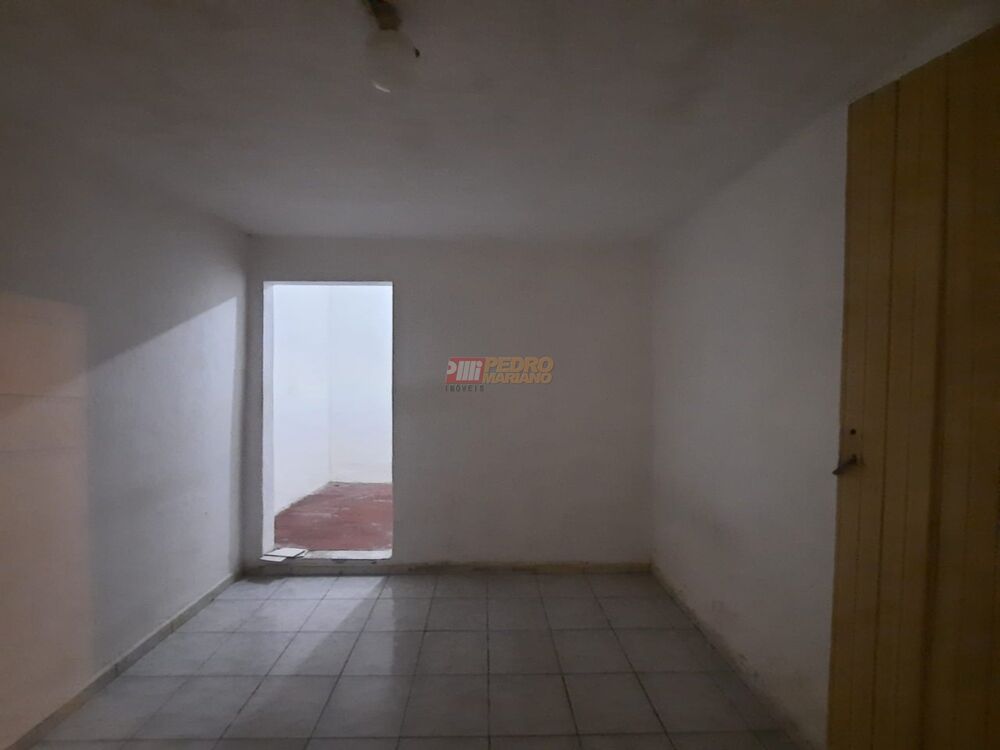 Sobrado, 4 quartos, 243 m² - Foto 2