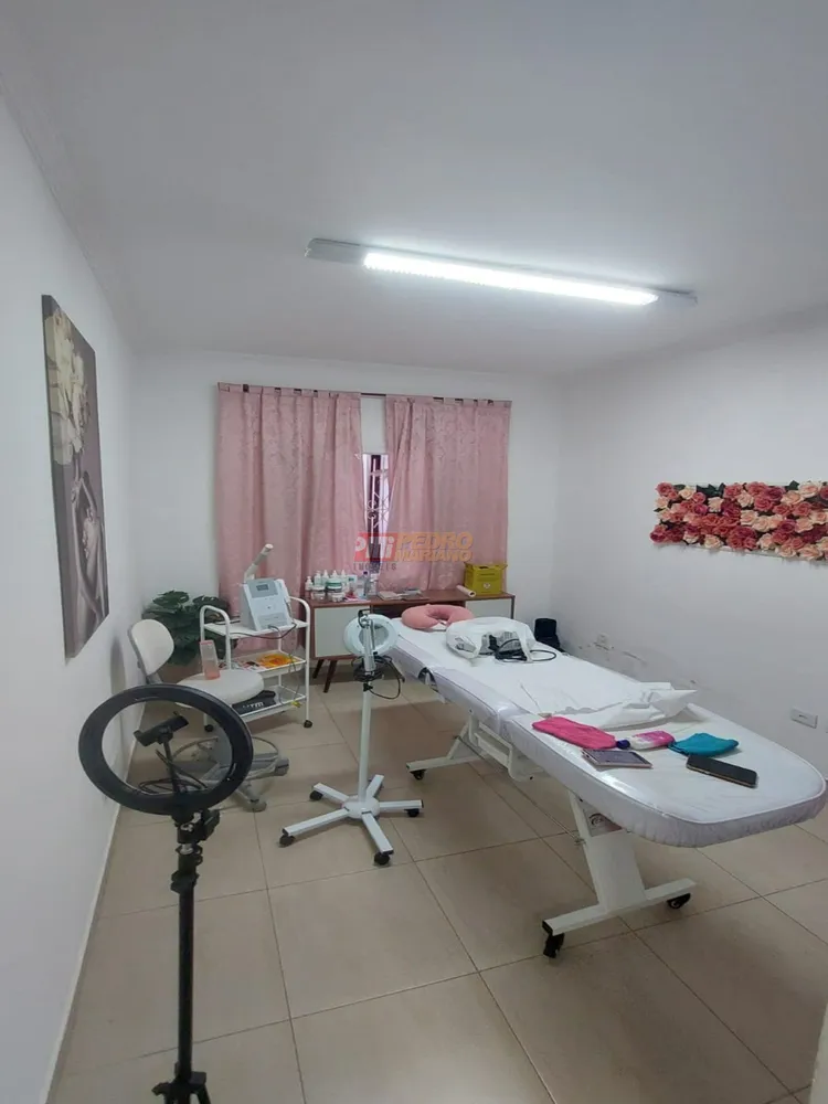 Casa, 3 quartos, 260 m² - Foto 9
