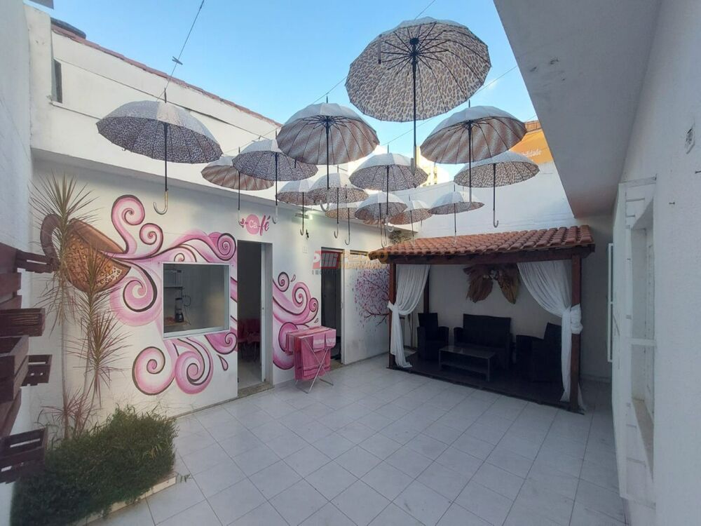 Sobrado à venda e aluguel com 3 quartos, 260m² - Foto 7