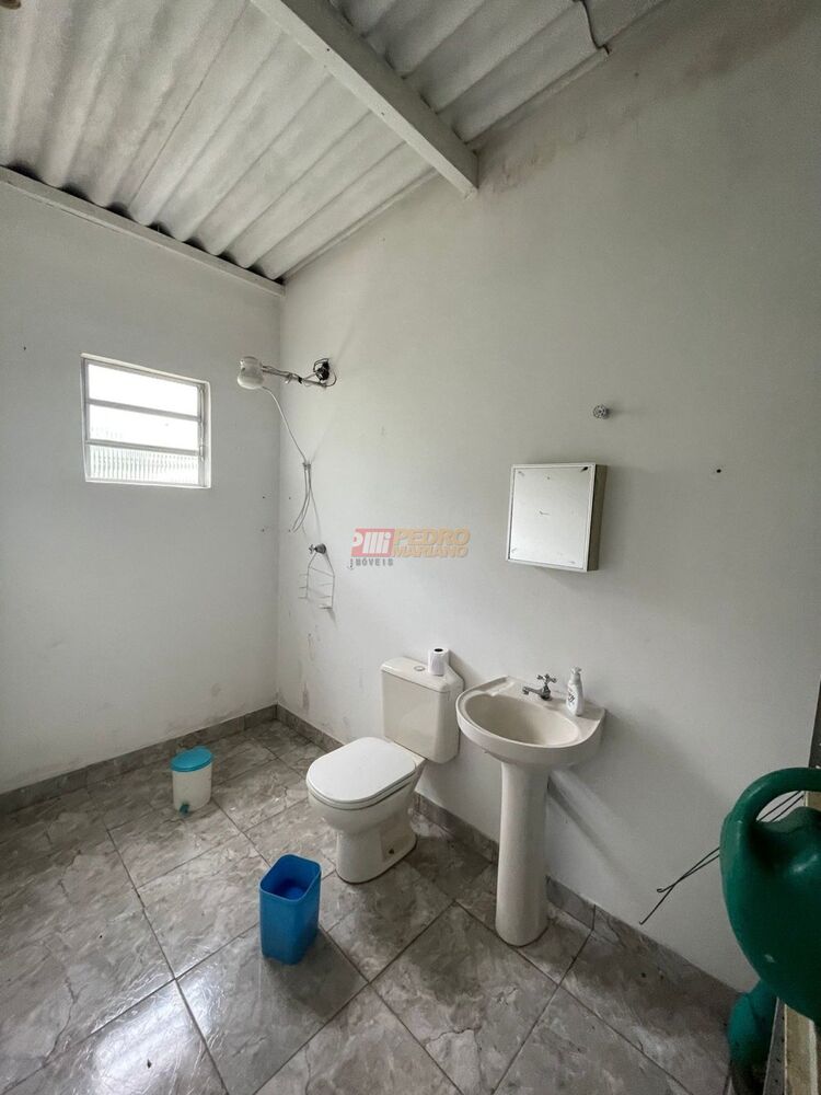 Casa à venda com 3 quartos, 95m² - Foto 11