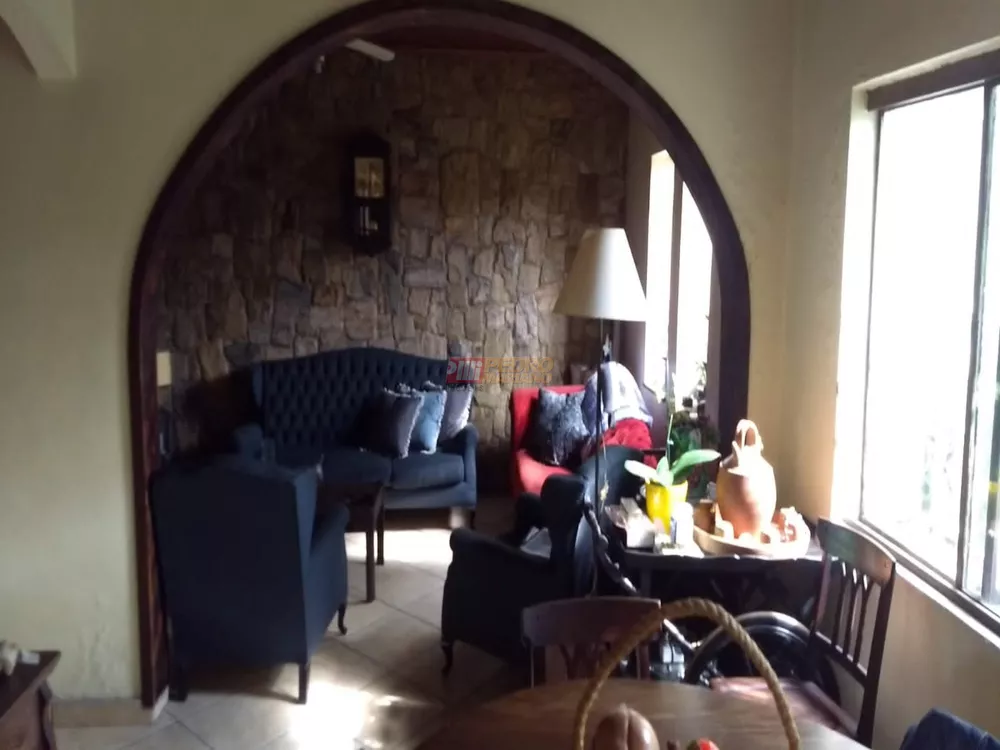 Casa, 3 quartos, 260 m² - Foto 4
