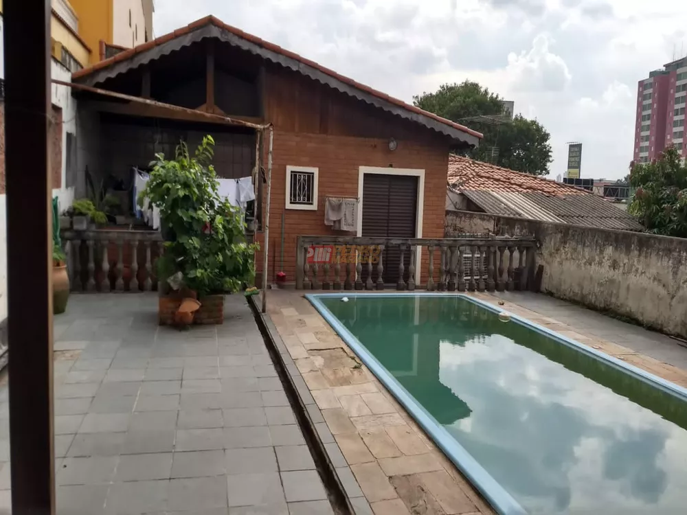 Casa, 3 quartos, 260 m² - Foto 1