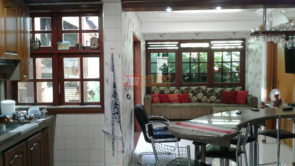 Sobrado, 3 quartos, 310 m² - Foto 4