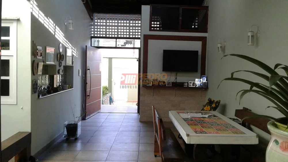 Sobrado, 3 quartos, 310 m² - Foto 2