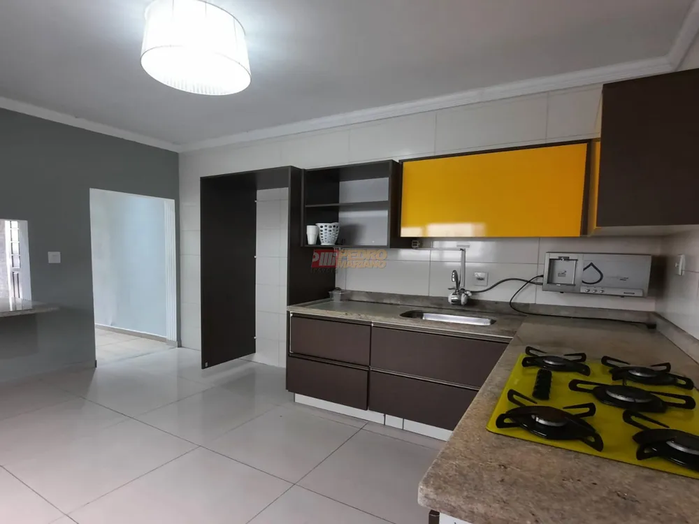Casa, 4 quartos, 141 m² - Foto 5