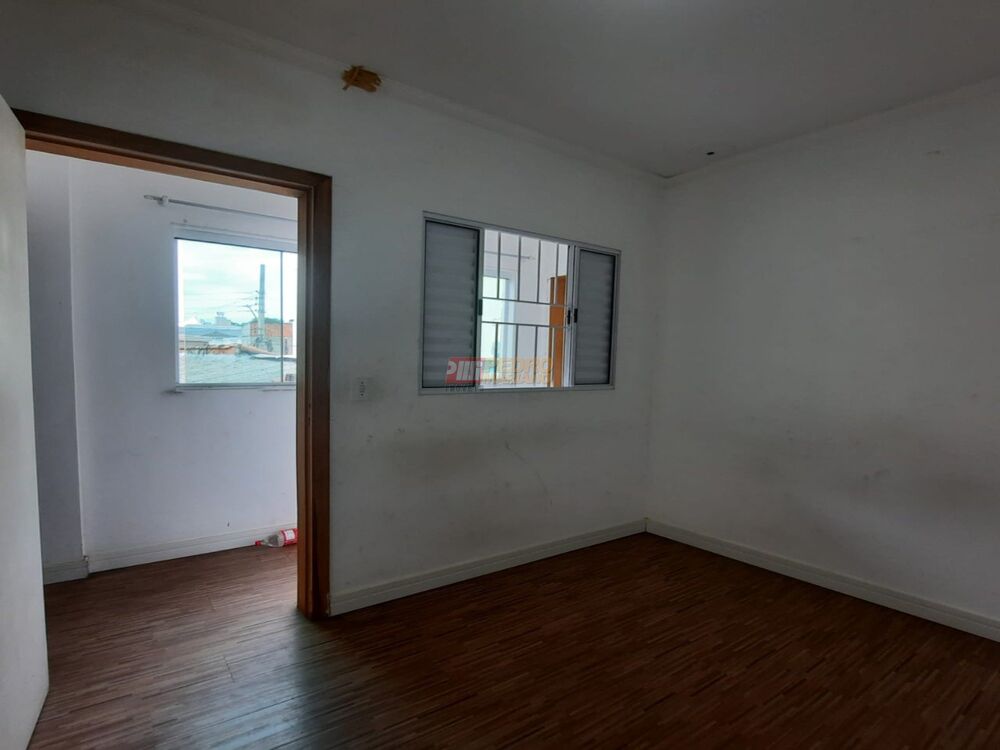 Casa, 4 quartos, 141 m² - Foto 2