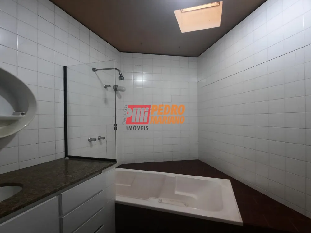 Casa, 3 quartos, 219 m² - Foto 26