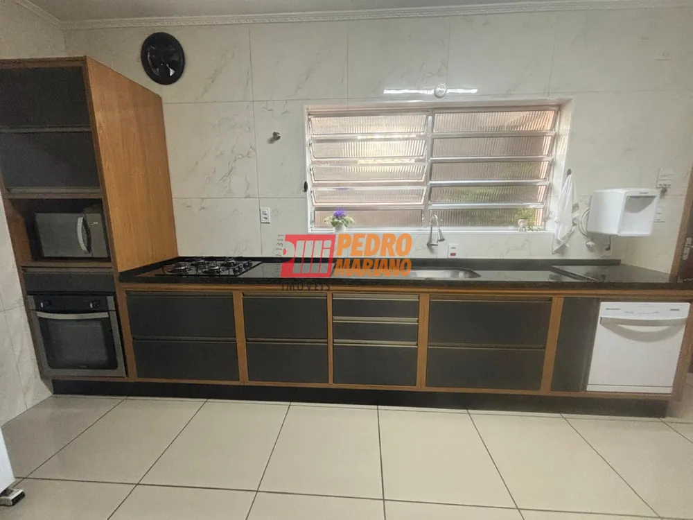 Sobrado, 4 quartos, 280 m² - Foto 3