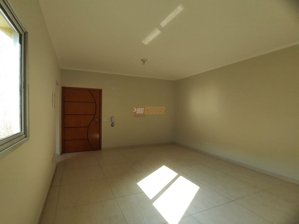 Apartamento à venda com 2 quartos, 65m² - Foto 1