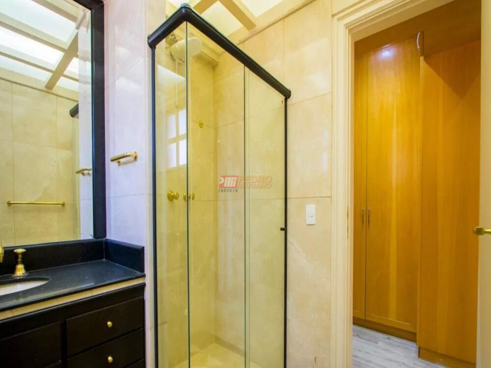 Apartamento à venda com 3 quartos, 260m² - Foto 10