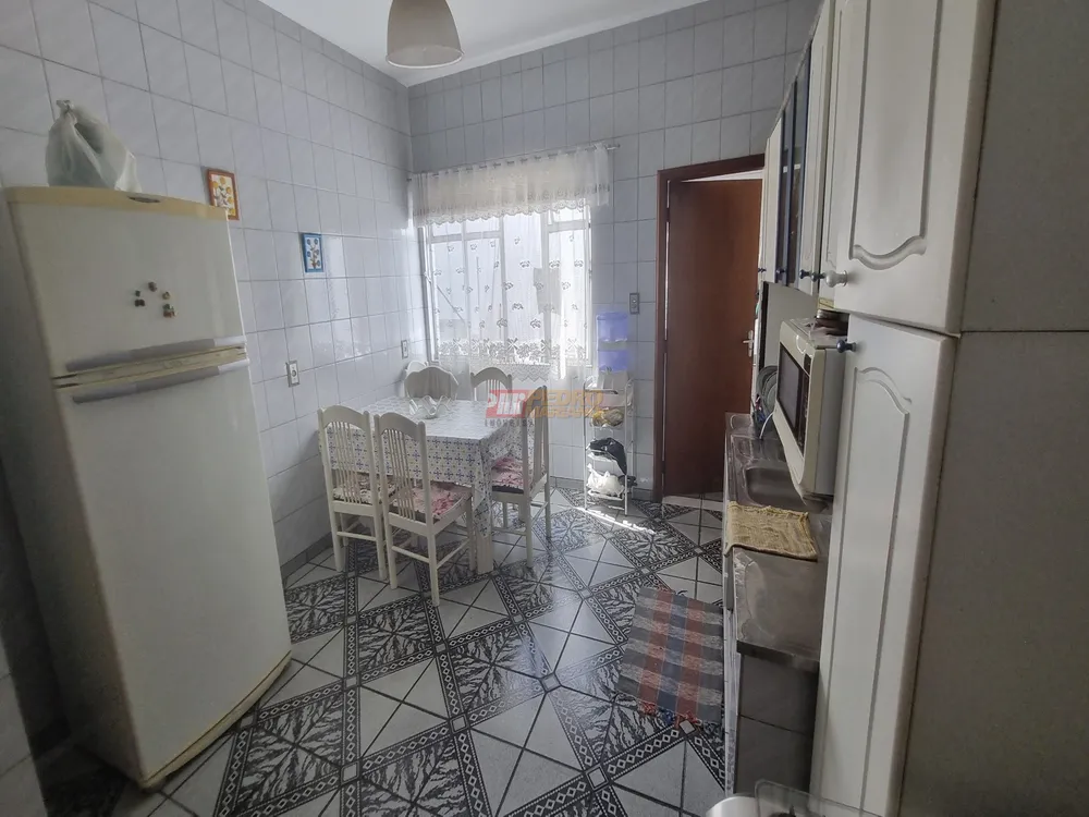 Casa, 3 quartos, 232 m² - Foto 50