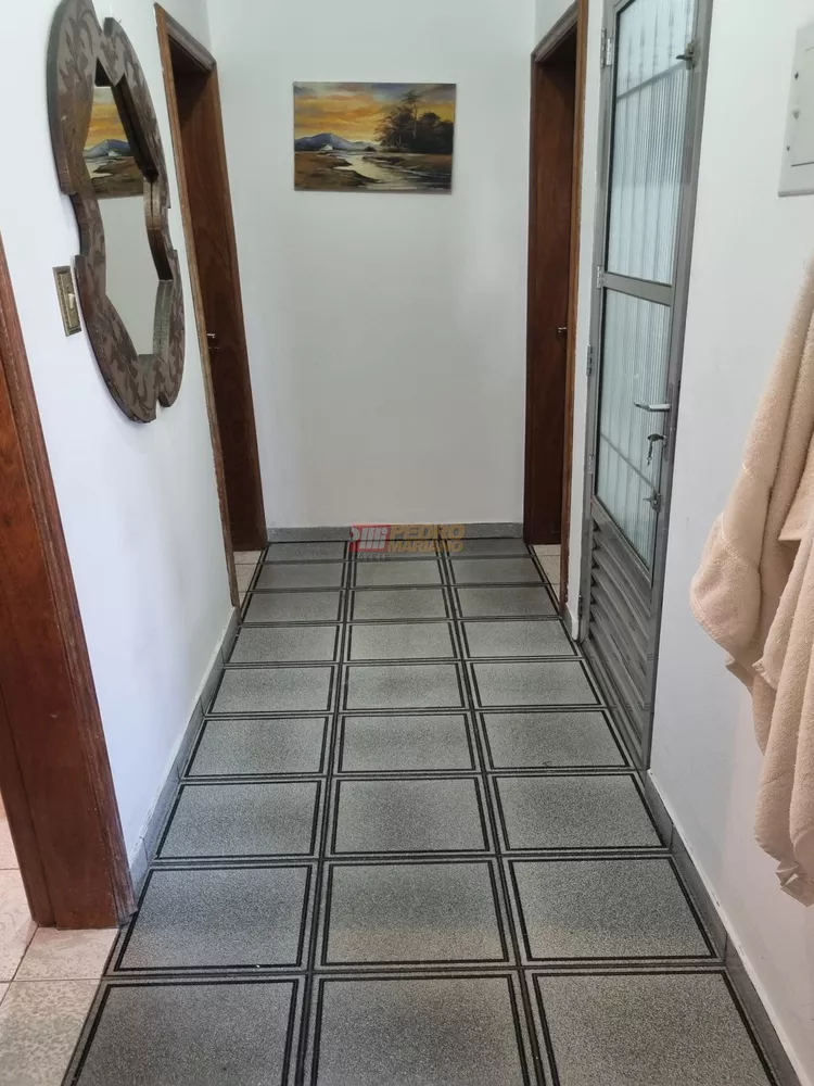 Casa, 3 quartos, 232 m² - Foto 44