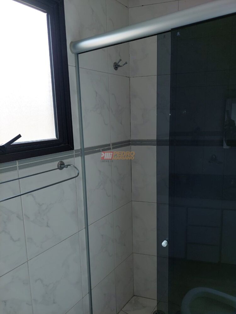 Apartamento à venda com 3 quartos, 248m² - Foto 8