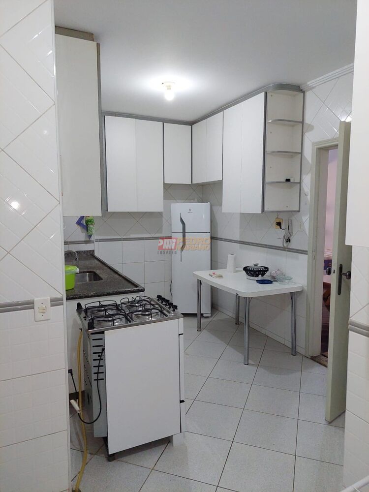Apartamento à venda com 3 quartos, 248m² - Foto 14