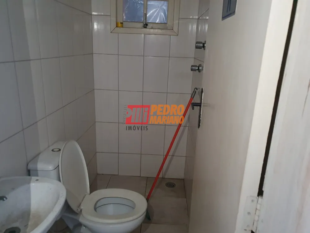 Depósito-Galpão, 137 m² - Foto 2