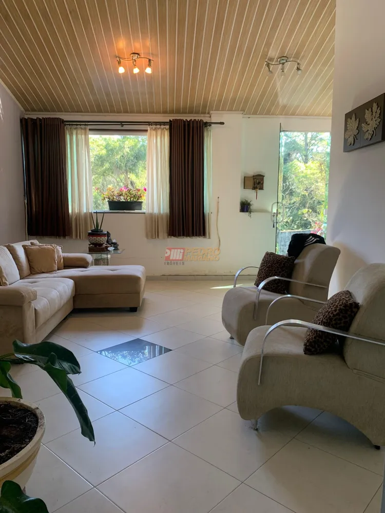 Chácara, 3 quartos, 2500 m² - Foto 3