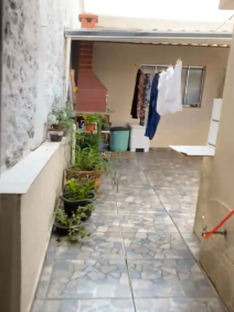 Casa, 5 quartos, 323 m² - Foto 3