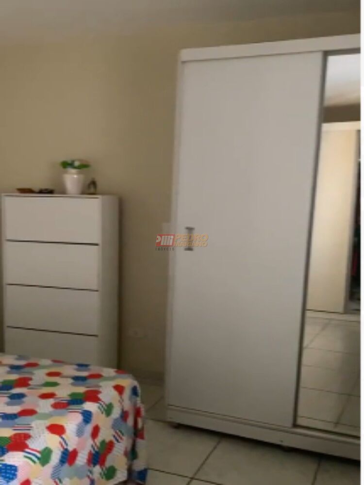 Casa, 5 quartos, 323 m² - Foto 1