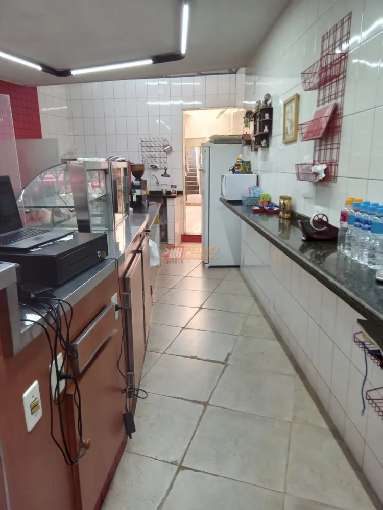 Sala-Conjunto, 230 m² - Foto 1