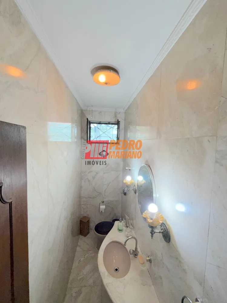 Casa, 3 quartos, 227 m² - Foto 1