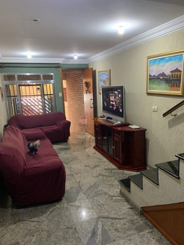 Sobrado à venda com 2 quartos, 122m² - Foto 1