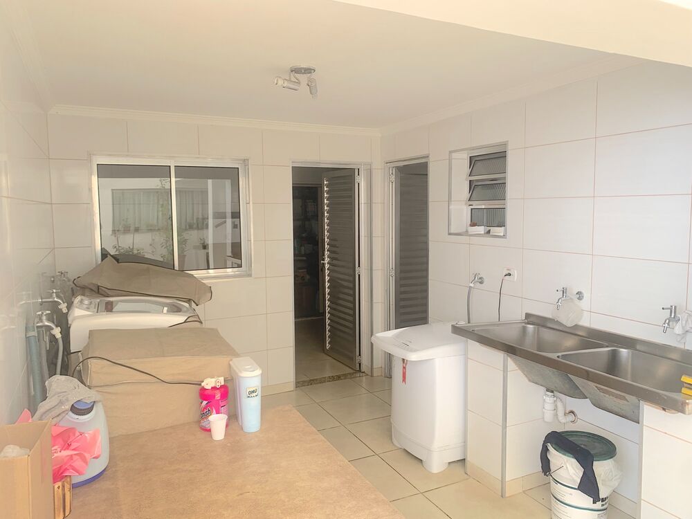 Sobrado para alugar com 4 quartos, 379m² - Foto 6