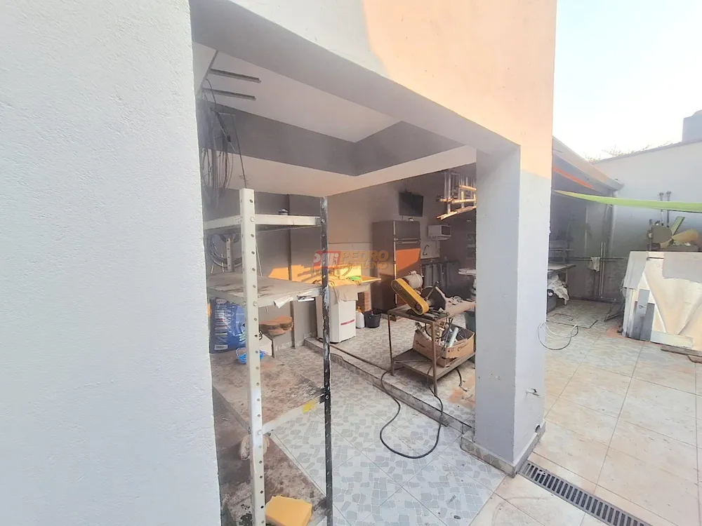 Sobrado, 5 quartos, 237 m² - Foto 1
