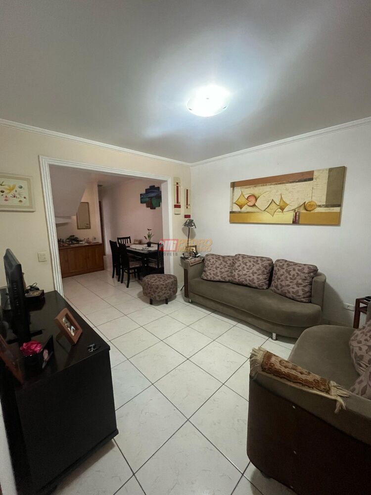 Sobrado à venda com 3 quartos, 162m² - Foto 1