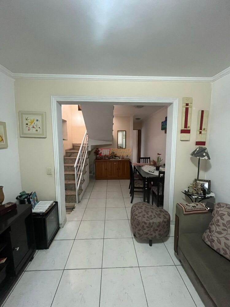 Sobrado à venda com 3 quartos, 162m² - Foto 2