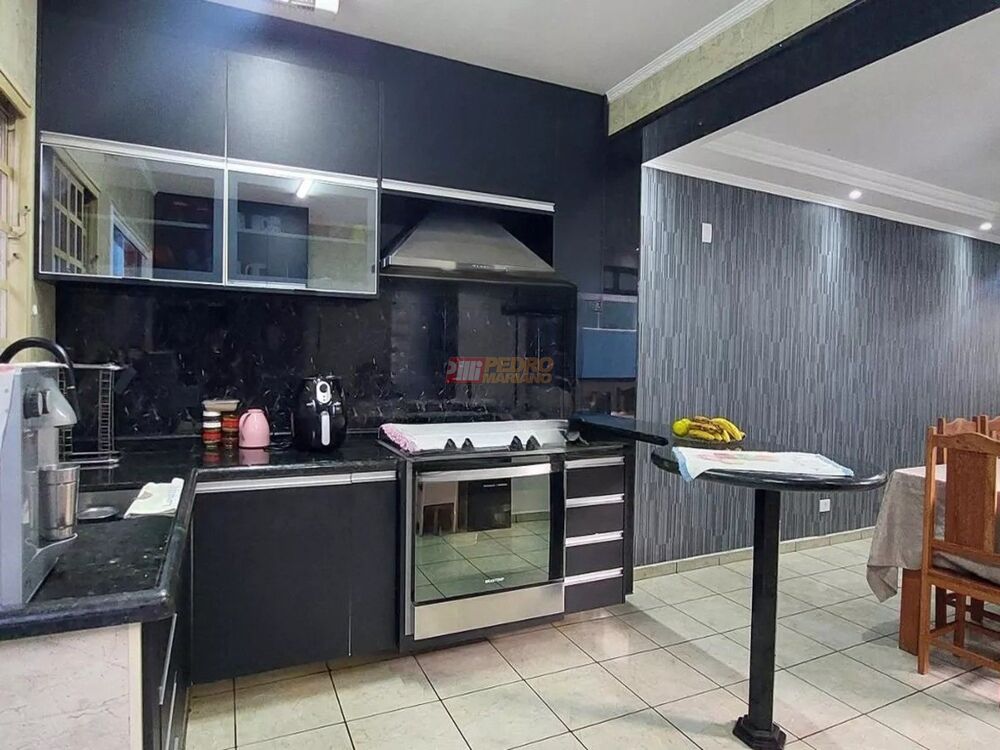 Sobrado, 3 quartos, 206 m² - Foto 6