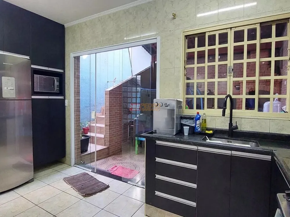 Sobrado, 3 quartos, 206 m² - Foto 9