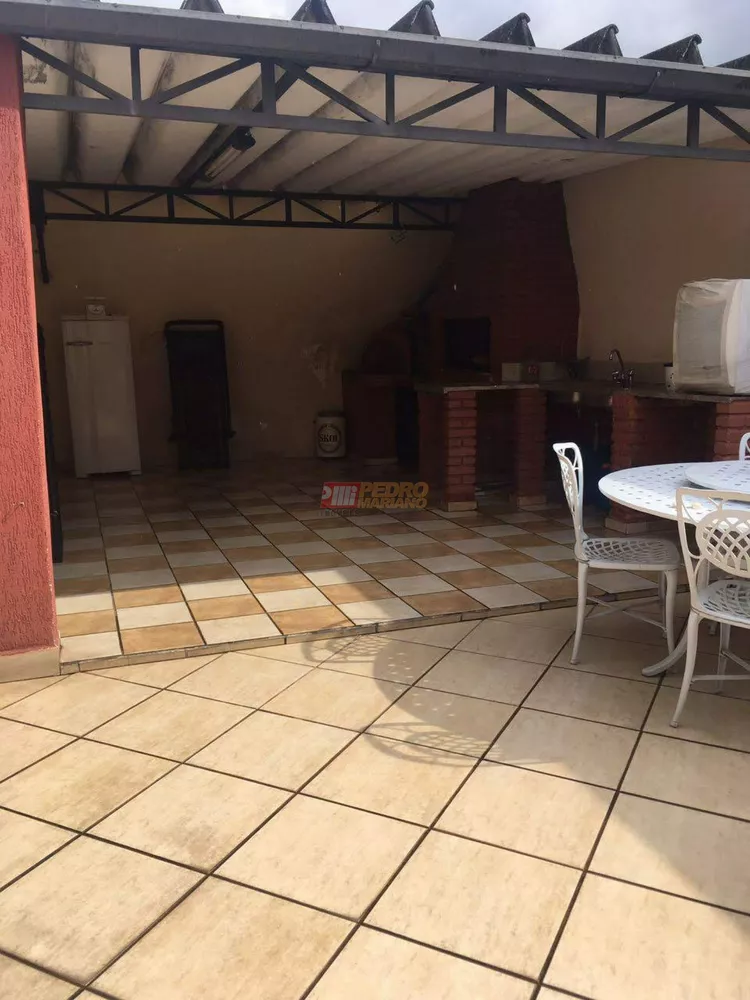 Sobrado, 3 quartos, 257 m² - Foto 11