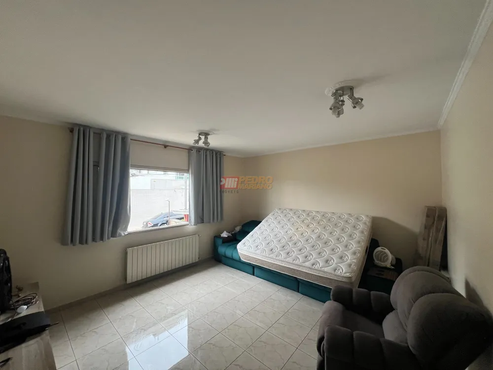 Sobrado, 3 quartos, 290 m² - Foto 1