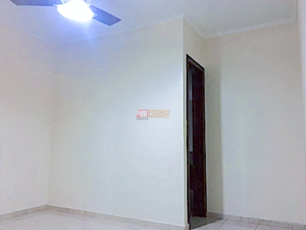 Sobrado, 3 quartos, 290 m² - Foto 1