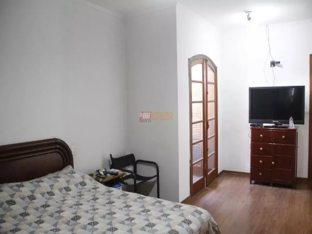 Sobrado, 3 quartos, 304 m² - Foto 6