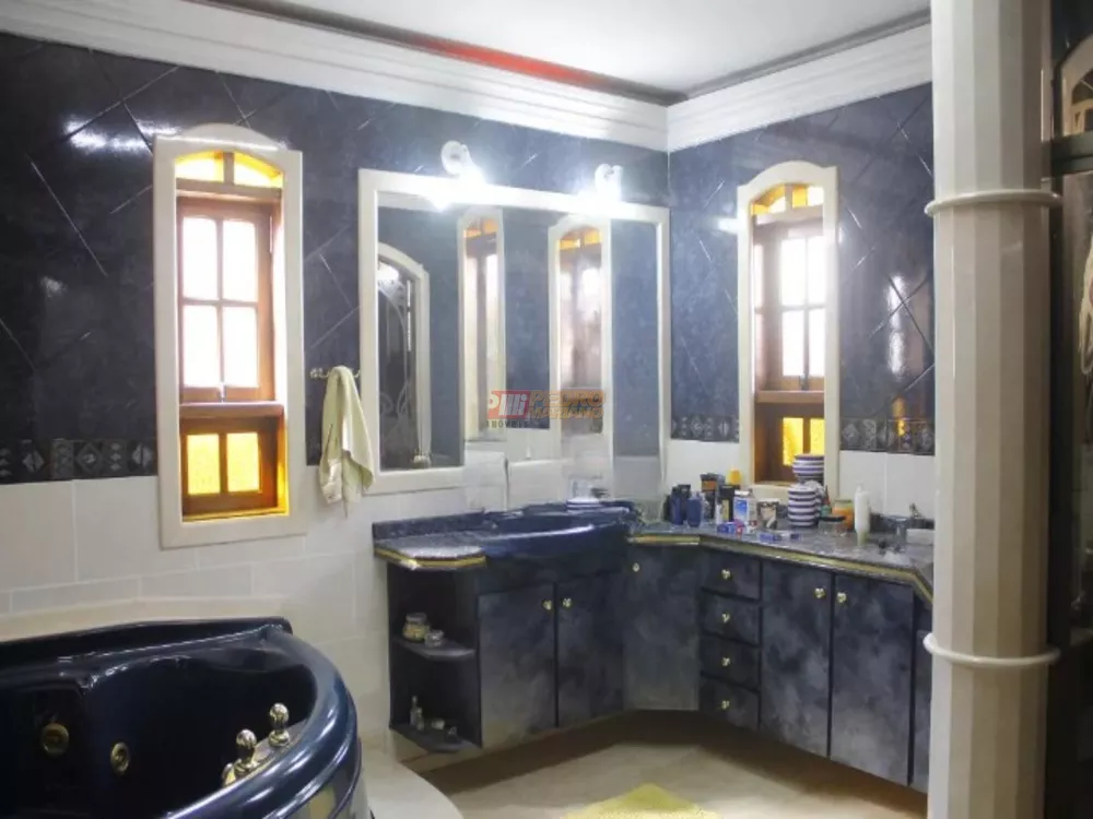 Sobrado, 3 quartos, 304 m² - Foto 9