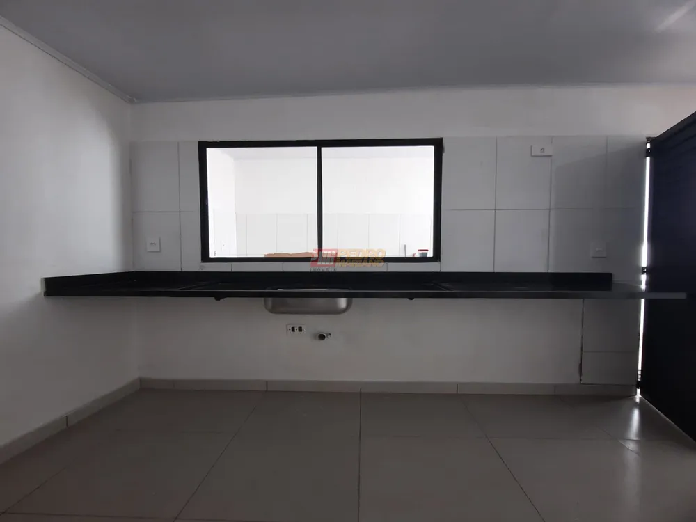 Casa, 3 quartos, 130 m² - Foto 2