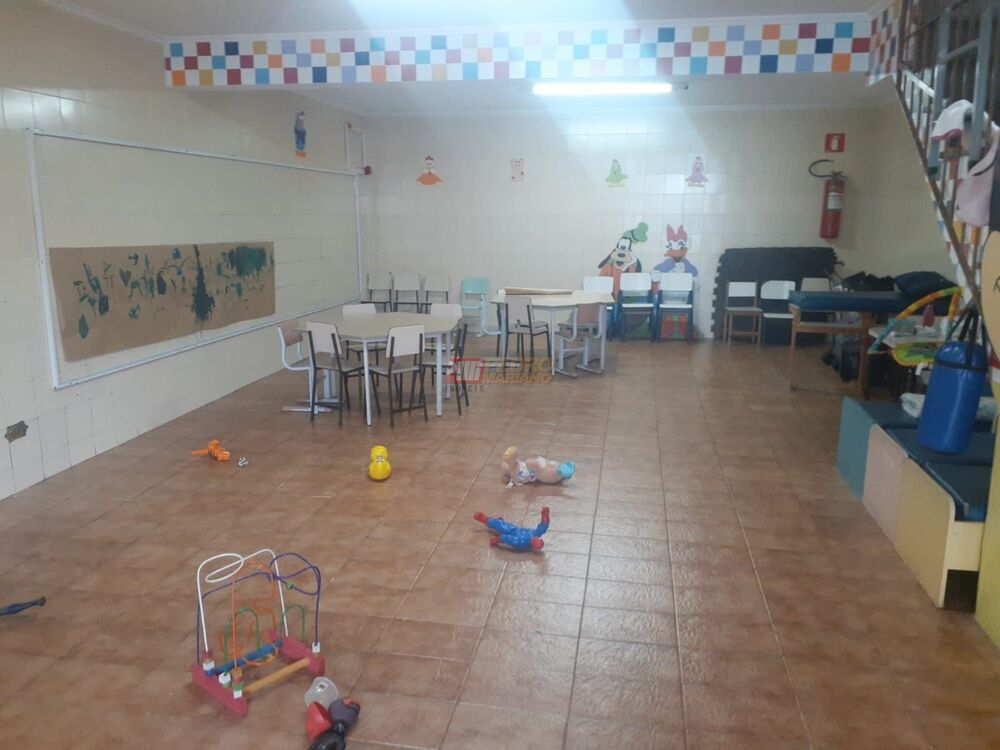 Sobrado, 3 quartos, 250 m² - Foto 2